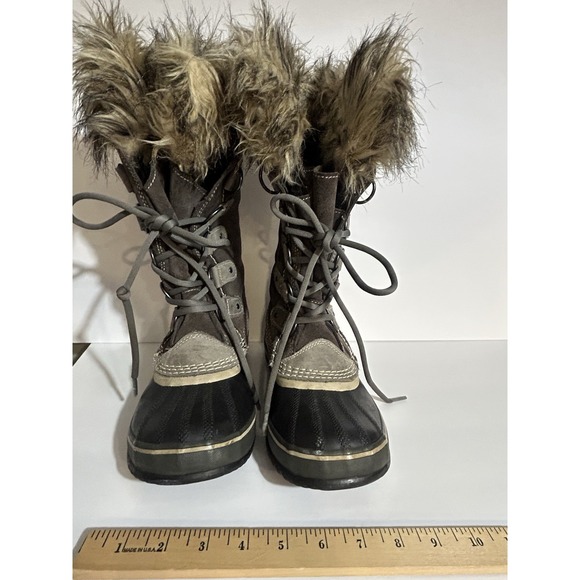 Sorel Joan of Arctic Waterproof Winter Snow Boots Gray Suede Faux Fur Size 6 - Picture 2 of 12